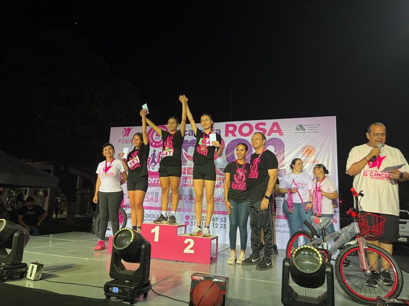 En este momento estás viendo Gran participación en la Octava Carrera Rosa Neón ‘Corramos juntos contra el cáncer’