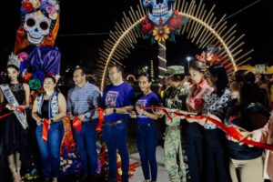Lee más sobre el artículo Alcalde Armando Reyna inaugura el Festival del Recuerdo 2025 en Tecomán
