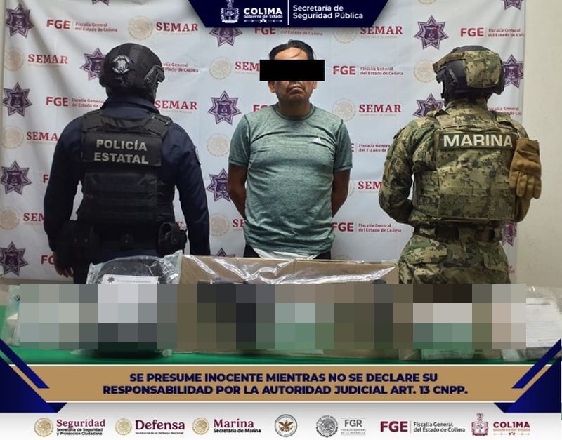 En este momento estás viendo Policía Estatal de Colima y fuerzas federales detienen en Manzanillo a sujeto con droga y arma de fuego