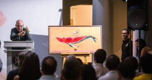 Lee más sobre el artículo Subastan arte para la construcción de un Polifórum