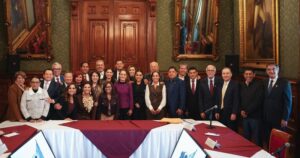 Lee más sobre el artículo Gobernadora participa en reunión con Claudia Sheinbaum; abordan temas relacionados con IMSS Bienestar