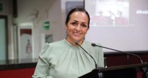 Lee más sobre el artículo Reiteran invitación a inscribir propuestas al Premio Estatal “Ricardo de Jesús Vázquez Lara Centeno” 2025