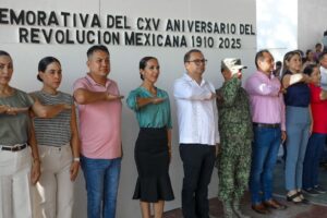 Lee más sobre el artículo Gobierno de Tecomán conmemora el 115 aniversario de la Revolución Mexicana con ceremonia y desfile de nivel preescolar