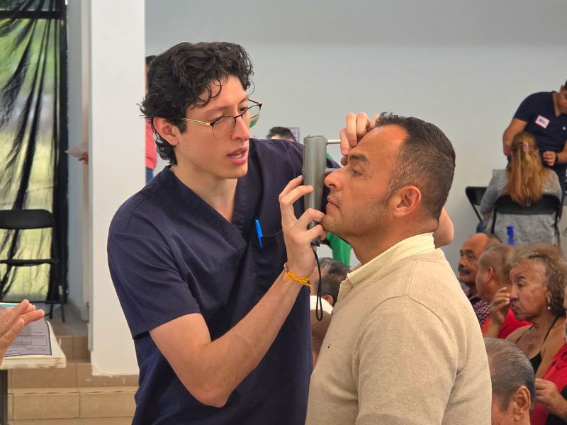 En este momento estás viendo Programa Visión Diferente por Ti avanza con atención gratuita en Colima