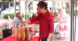 Lee más sobre el artículo Cultura Colima clausura el Mercadito Artesanal 2025, en el Centro Histórico