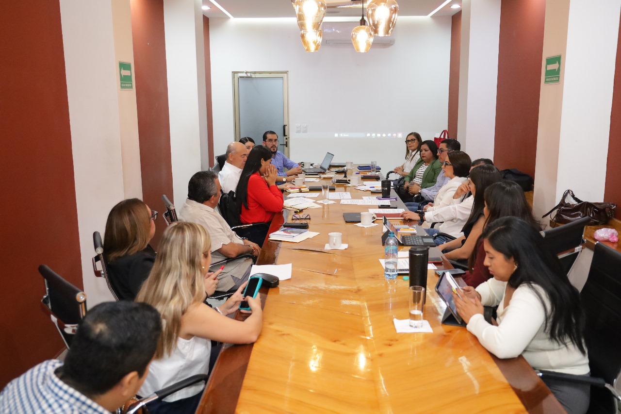 En este momento estás viendo Detallan a Diputadas y Diputados el Paquete Económico del Estado para el año 2026