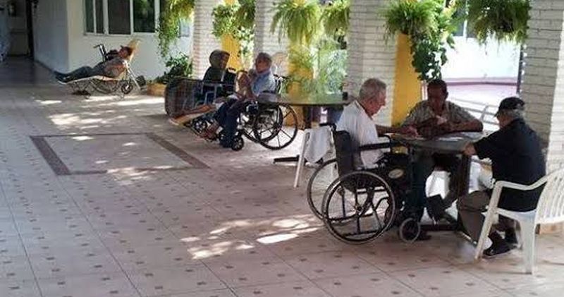 En este momento estás viendo Patronato del asilo “La Purísima Concepción” activa programa navideño en apoyo a 35 adultos mayores