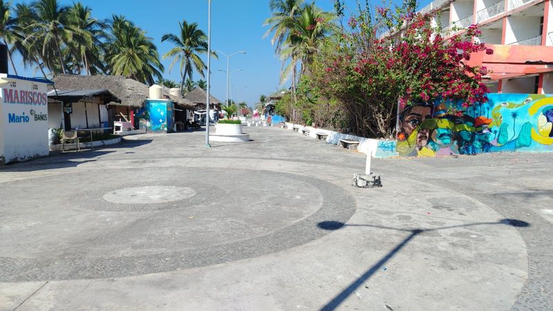 En este momento estás viendo Cuyutlán se alista para su tradicional espectáculo de luces este 31 de diciembre
