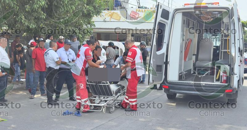 En este momento estás viendo Dos jóvenes heridos tras choque entre motocicleta y mototaxi en la colonia Palma Real