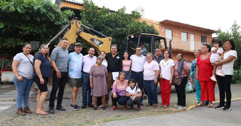 En este momento estás viendo Gobierno de Riult Rivera mejora vialidades y espacios públicos en Colima