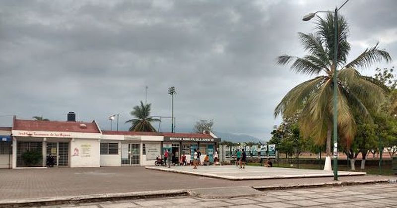 En este momento estás viendo Ciudadanía y rondines policiacos logran frenar el vandalismo en espacios deportivos de Tecomán