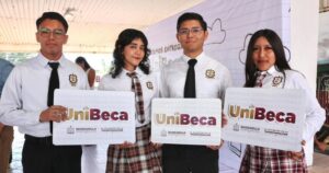Lee más sobre el artículo Estudiantes del Isenco reciben UniBeca: un apoyo de 9 mil pesos para sus estudios