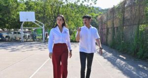 Lee más sobre el artículo Rosi Bayardo inicia rehabilitación de la cancha de usos múltiples de la colonia Primavera en Tapeixtles