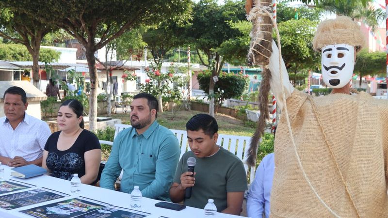 En este momento estás viendo Ixtlahuacán fortalece la tradición de los Chayacates rumbo a la fiesta de Reyes
