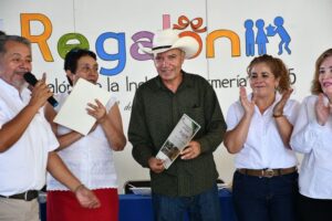 Lee más sobre el artículo Encabeza Cruz Méndez el “Regalón de la Inclusión Armería 2025”