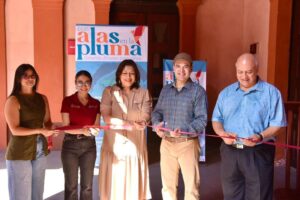 Lee más sobre el artículo Cultura Colima inaugura exposición ‘Con alas en la pluma’ en el Museo Palacio de Colima