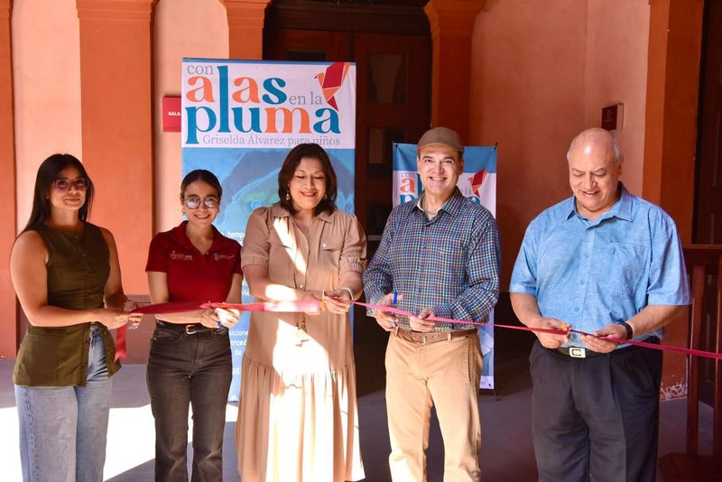 En este momento estás viendo Cultura Colima inaugura exposición ‘Con alas en la pluma’ en el Museo Palacio de Colima