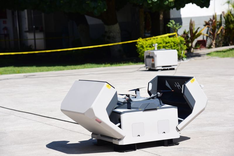 En este momento estás viendo Riult Rivera entrega drones de videovigilancia para reforzar la seguridad en el municipio