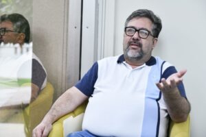 Lee más sobre el artículo Especialista de la UdeC pide cautela ante registro obligatorio de líneas telefónicas