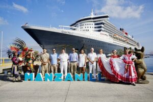 Lee más sobre el artículo Manzanillo recibe al Queen Mary 2, el crucero más grande en la historia del puerto