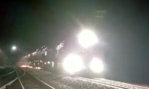 Lee más sobre el artículo Circulan trenes de mantenimiento Loram; descartan riesgo o descarrilamientos