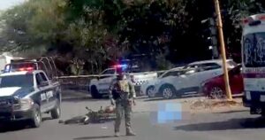 Lee más sobre el artículo Motociclista fallece atropellado por pipa de gas en la carretera Colima – Coquimatlán