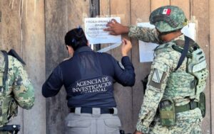 Lee más sobre el artículo Detienen a una persona y asegura un arma de fuego, en Tecomán