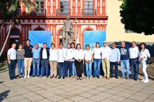 Lee más sobre el artículo Colima inicia ceremonias cívicas mensuales 2026 en el jardín Torres Quintero