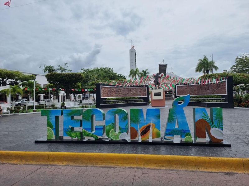 En este momento estás viendo No más desorden en calles: advierten retiro de puestos irregulares en Tecomán