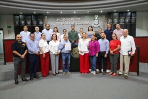 Lee más sobre el artículo Poder Legislativo y STSGE firman incremento salarial del 6% para 2026