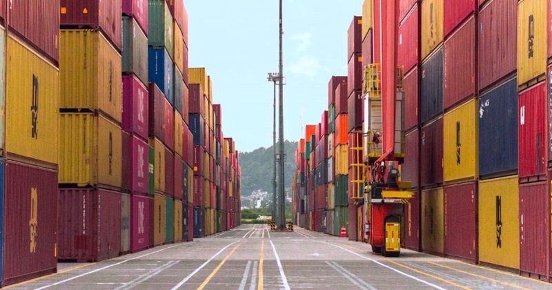 En este momento estás viendo Muere joven de 17 años tras caerle un contenedor en Manzanillo