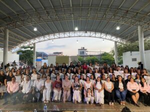 Lee más sobre el artículo DIF Armería fortalece el autoempleo; egresan 100 personas del Cecap