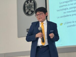 Lee más sobre el artículo De la NASA a Colima: niño prodigio inspira a estudiantes y fortalece la innovación local