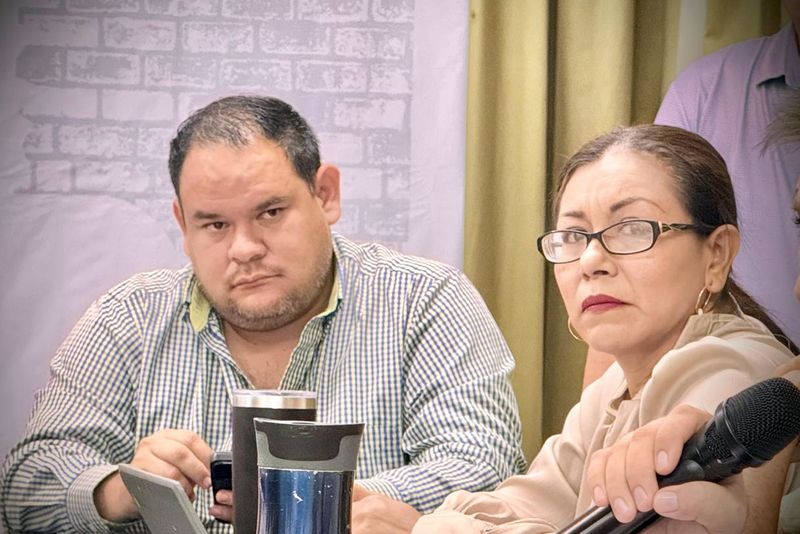 En este momento estás viendo Gina Camacho da la espalda al PRI que la llevó a la regiduría
