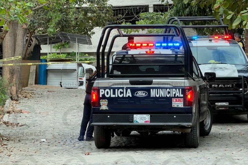 En este momento estás viendo Riña de pareja deja dos heridos graves en Armería