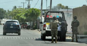 Lee más sobre el artículo Seis detenidos por delitos contra la salud durante la semana pasada en operativos de seguridad en Tecomán