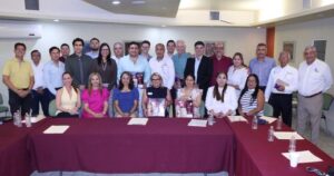 Lee más sobre el artículo Impulsan Gobierno del Estado de Colima y Pasco Washington proyectos conjuntos en innovación, salud y desarrollo económico