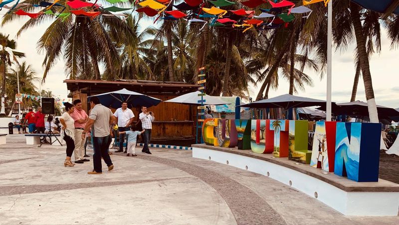En este momento estás viendo Dan prioridad a comerciantes locales para Semana Santa en Cuyutlán
