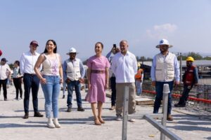 Lee más sobre el artículo Este sábado, Claudia Sheinbaum e Indira Vizcaíno supervisaron avances en ‘Arco Sur’ y acueducto ‘Agua para Colima’