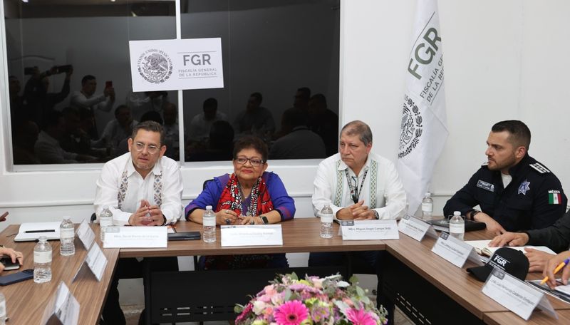 En este momento estás viendo Ernestina Godoy visita Manzanillo y llama a reforzar coordinación para combatir la delincuencia