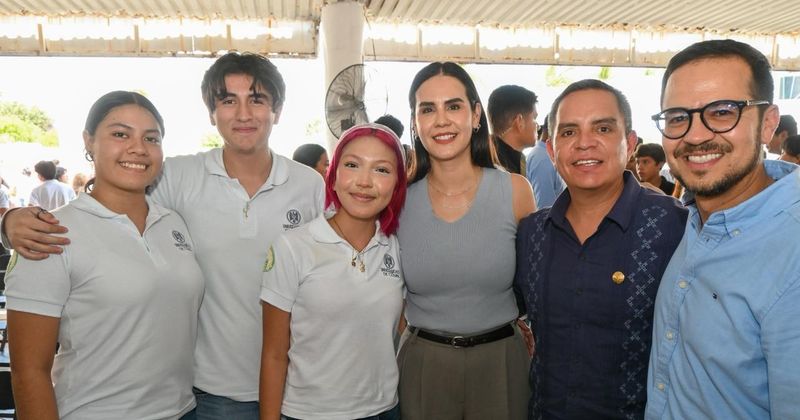 En este momento estás viendo Gobierno de Rosi Bayardo invierte en jóvenes y su futuro con UniBeca