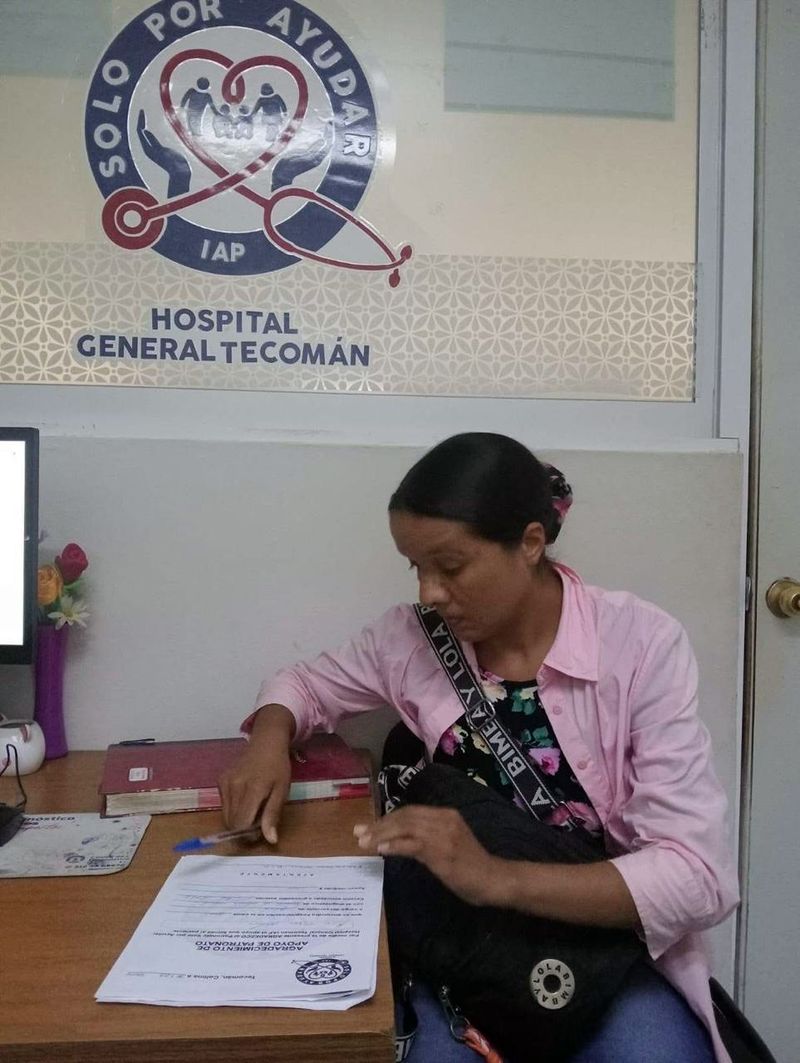 En este momento estás viendo “Solo por Ayudar” mantiene respaldo a familias con pacientes internados en el Hospital General de Tecomán