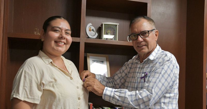 En este momento estás viendo Cruz Méndez conmemora el Día Internacional de la Mujer con entrega de distintivos al personal del Ayuntamiento