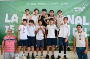 Lee más sobre el artículo Destacan estudiantes armeritenses en los Juegos Deportivos Escolares Estatales de nivel secundaria