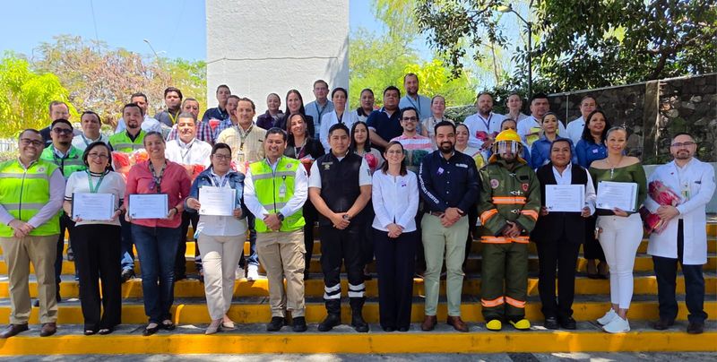 En este momento estás viendo Entrega IMSS Colima equipo a Brigadas Internas de Protección Civil