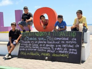 Lee más sobre el artículo Niñez de Tecuanillo impulsa campaña para que turistas cuiden la playa