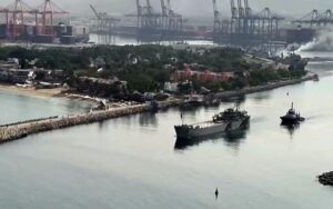 Lee más sobre el artículo Inicia adiestramiento táctico conjunto de la Fuerza Naval del Pacífico en costas de Colima