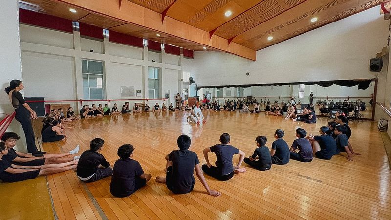 En este momento estás viendo Conocen integrantes del Ballet Infantil de la UdeC la Danza del Venado desde la creación en movimiento