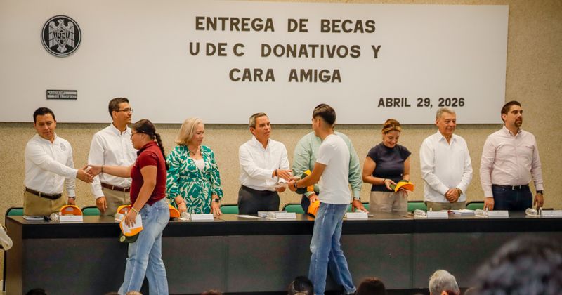En este momento estás viendo Entrega UdeC 190 becas con apoyo de donantes y comunidad universitaria
