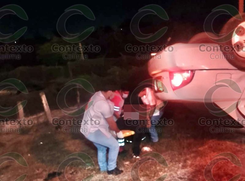 En este momento estás viendo Vuelca vehículo en el libramiento Rubén Tello; un hombre resulta lesionado